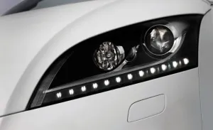 Audi TT/TTS/TTRS MK2 European OEM LED Bi-Xenon Headlight