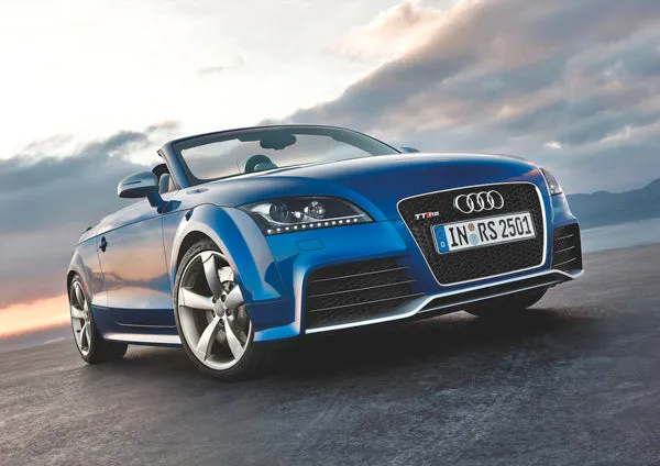 Audi TT/TTS/TTRS MK2 European OEM LED Bi-Xenon Headlight